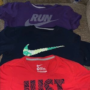 Women’s Nike T-Shirts